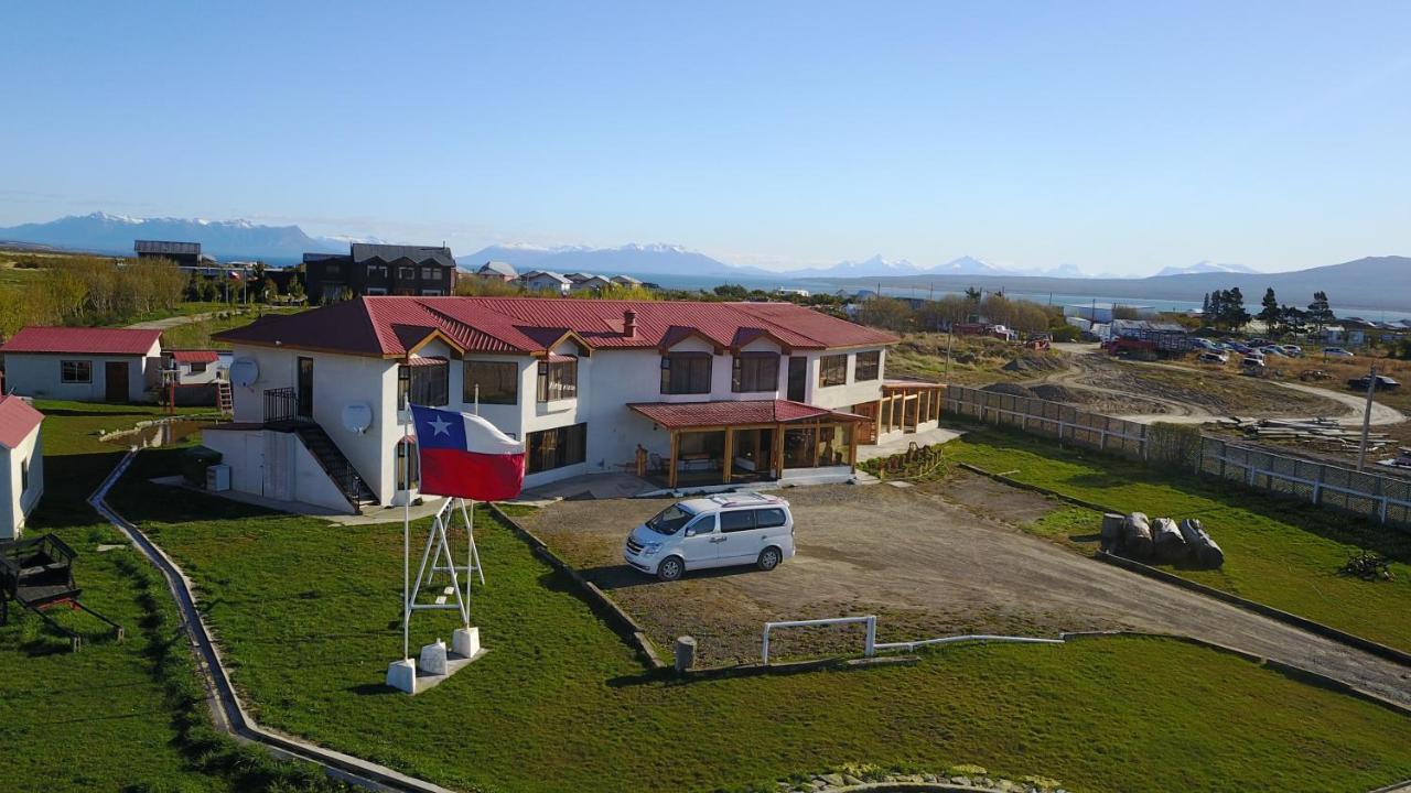 Hostal Doble E Patagonia Puerto Natales Extérieur photo